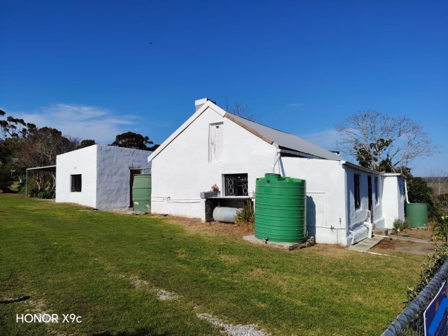 2 Bedroom Property for Sale in Baardskeerdersbos Western Cape